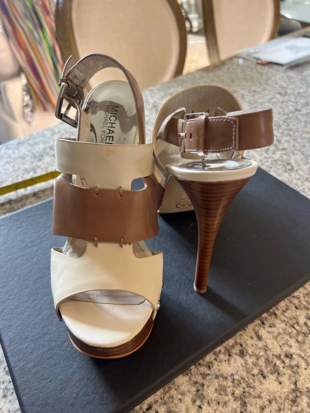 Michael Kors Cream And Tan Seville Sandal Size 8 1/2 New In Box